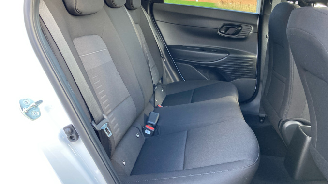 Hyundai BAYON 1.0 TGDi [90] Black Line 5dr Petrol Hatchback - Image 16